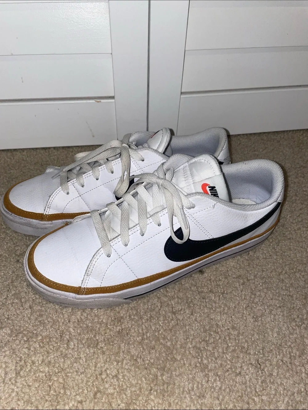 Nike Court Legacy Men’s Shoes Sneakers 9 EUC